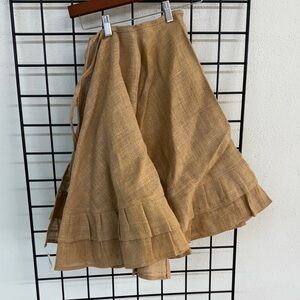 Elegant Tan Tree Skirt
